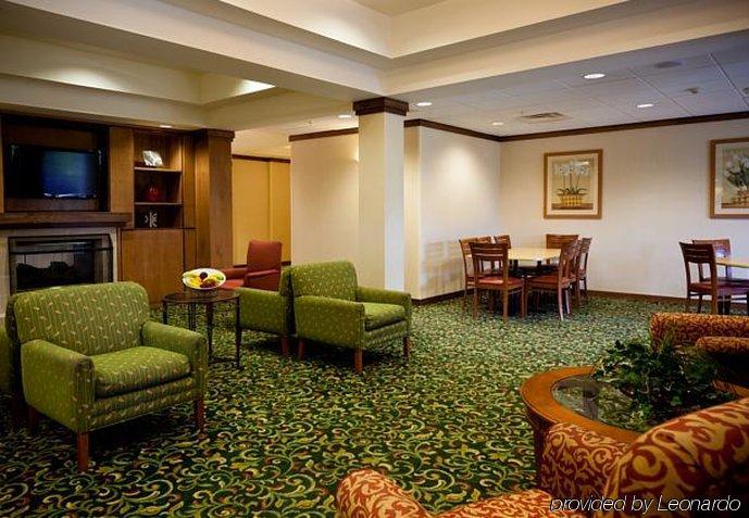 Готель Fairfield By Marriott Растон Екстер'єр фото